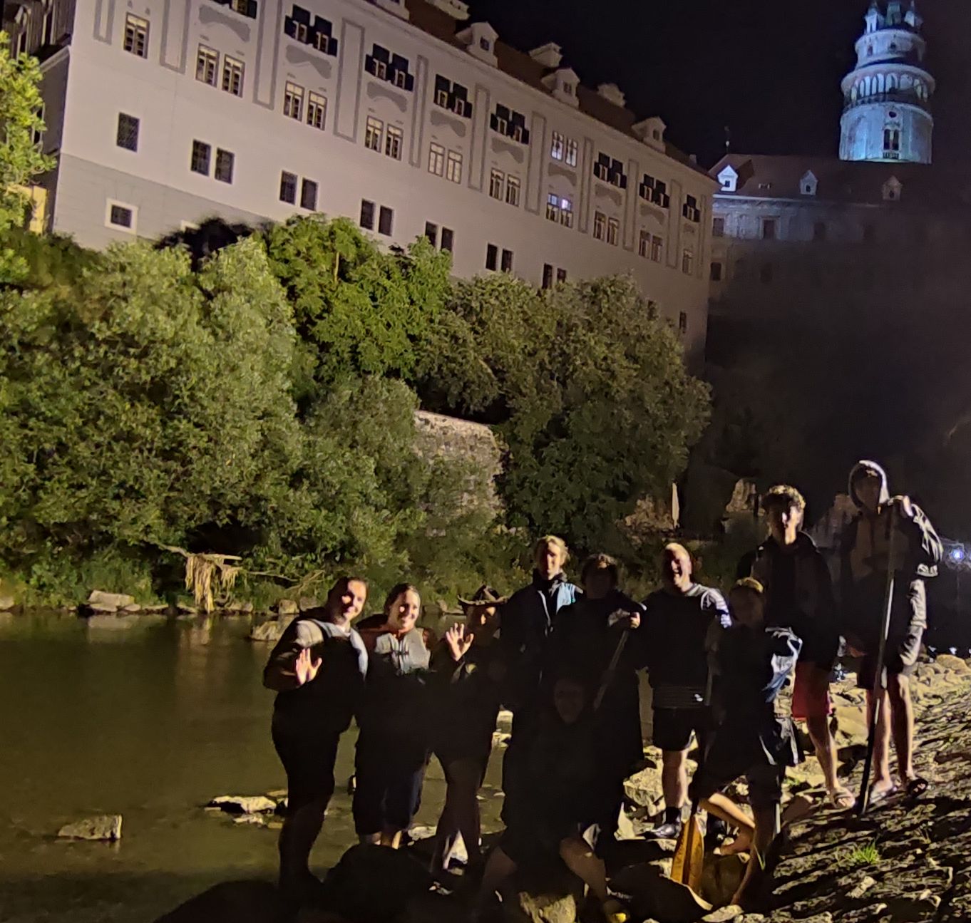 NocniVltava25